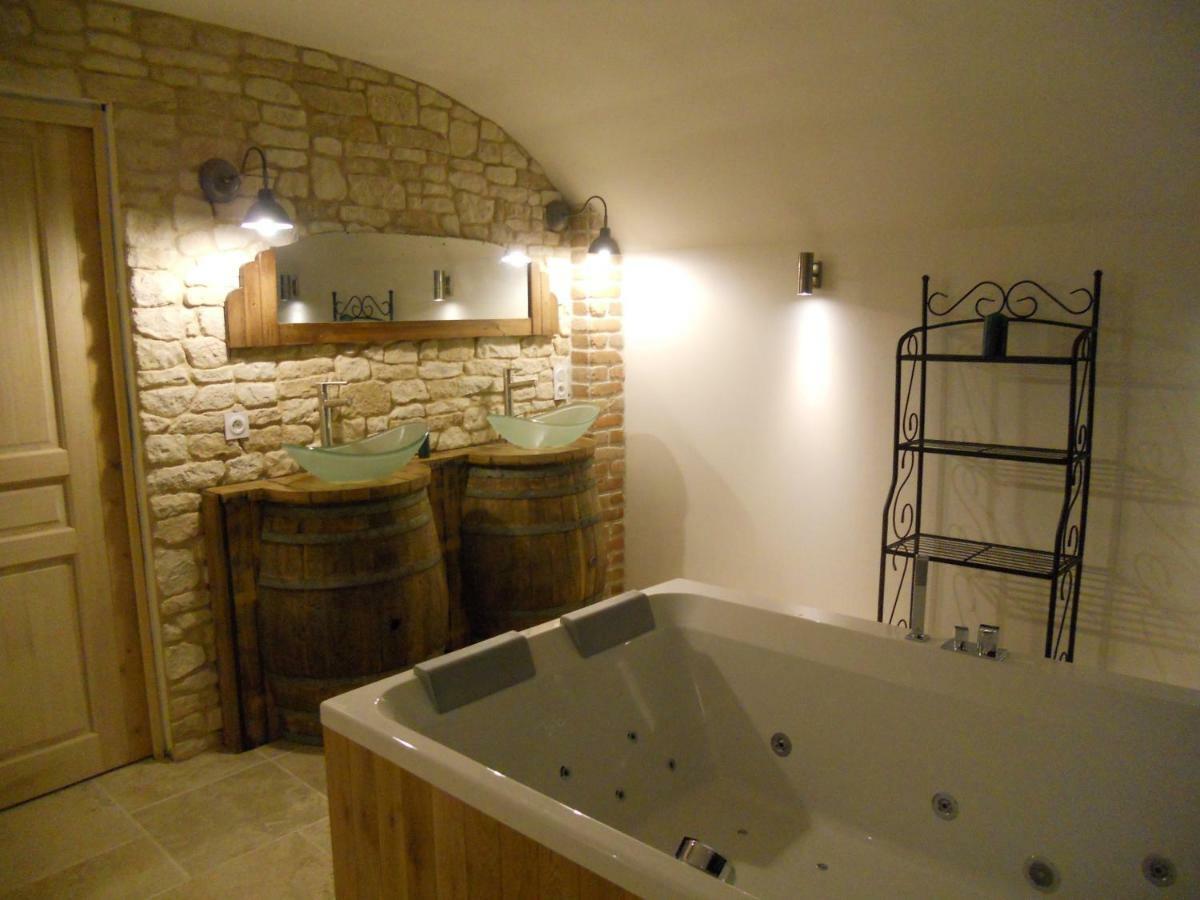 Gite La Nuit Etoilee Chez Champagne Mathelin Mareuil-le-Port Ngoại thất bức ảnh