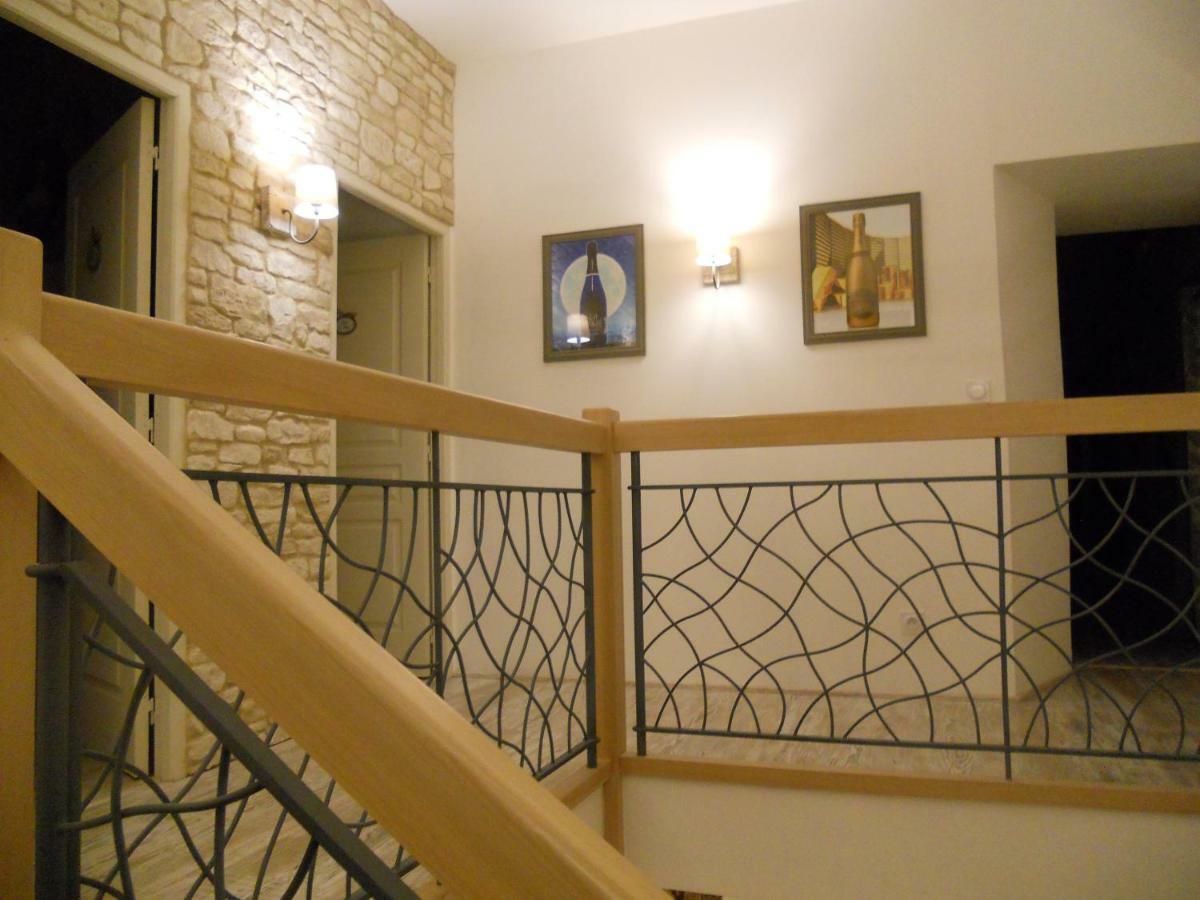 Gite La Nuit Etoilee Chez Champagne Mathelin Mareuil-le-Port Ngoại thất bức ảnh