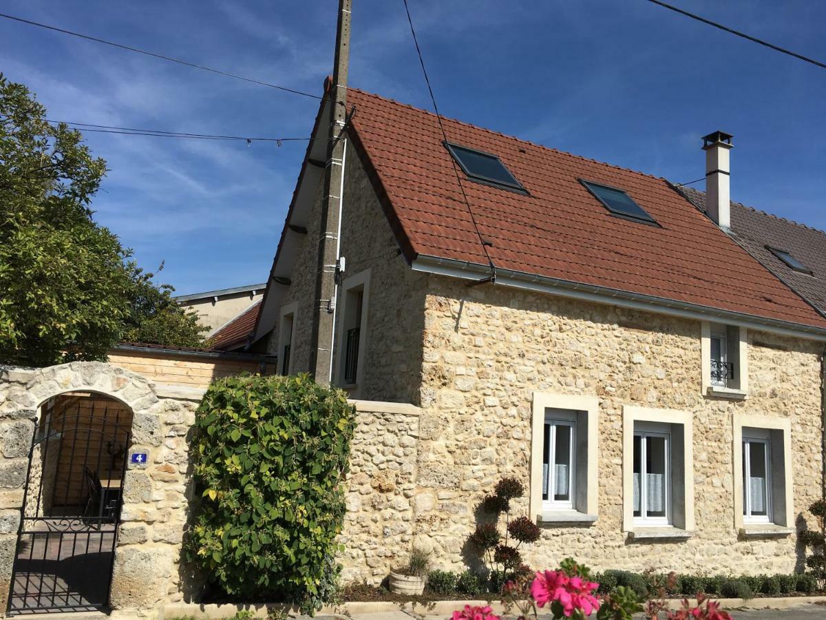 Gite La Nuit Etoilee Chez Champagne Mathelin Mareuil-le-Port Ngoại thất bức ảnh
